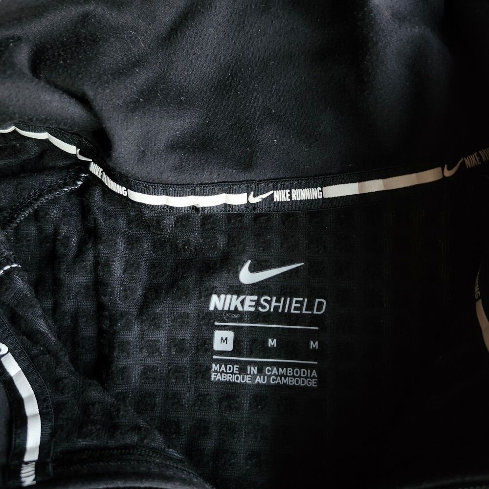 (M) Nike Shield Jacket - Picture 4 of 5